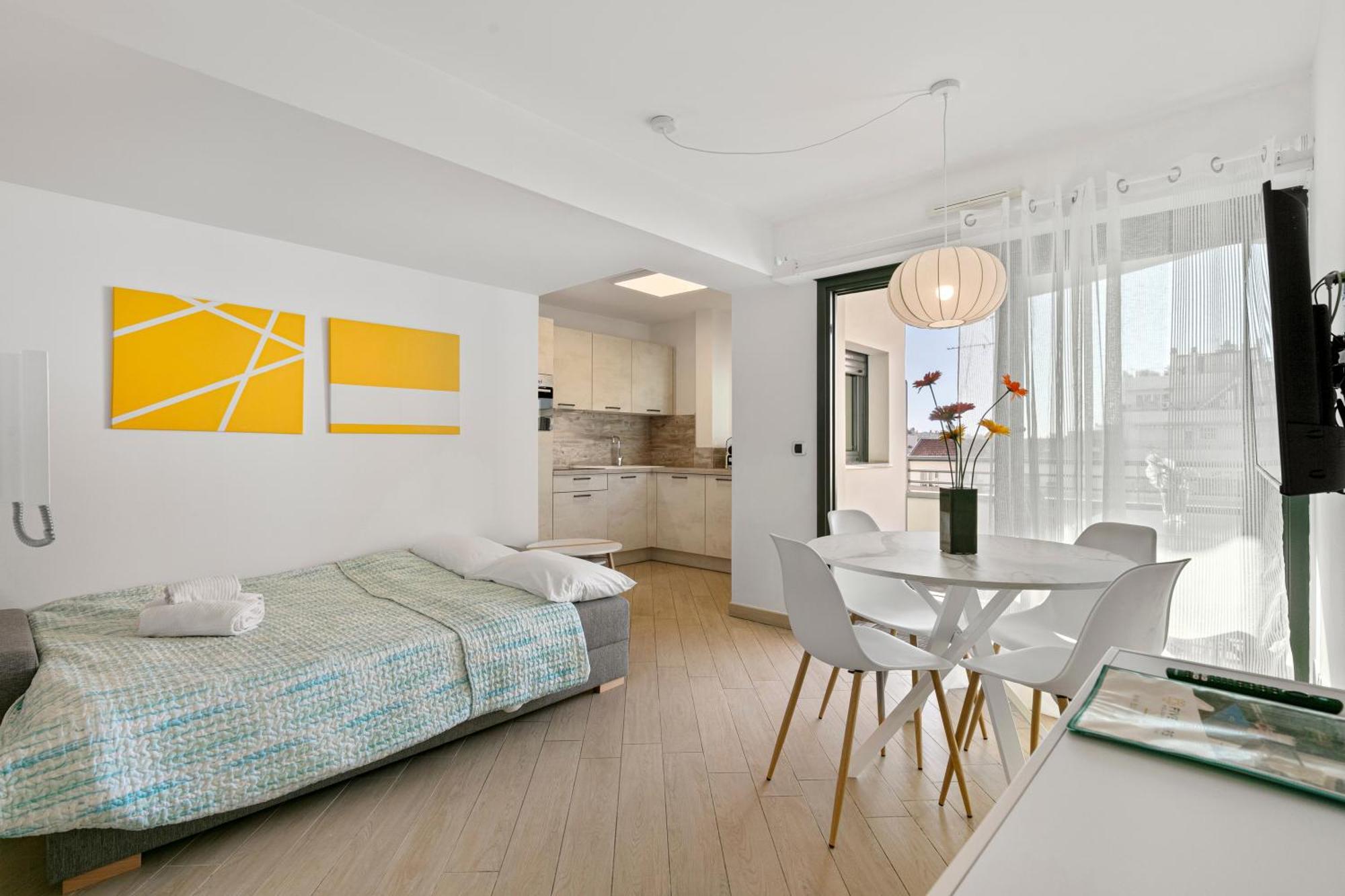 Suite Relax Five Stars Holiday House Ницца Экстерьер фото