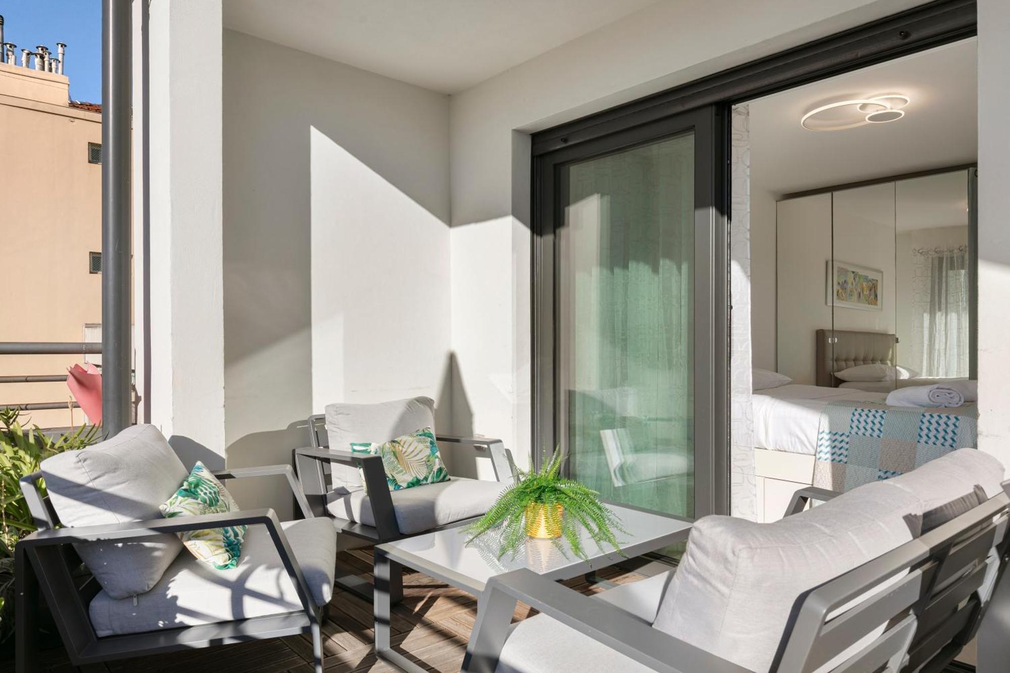 Suite Relax Five Stars Holiday House Ницца Экстерьер фото